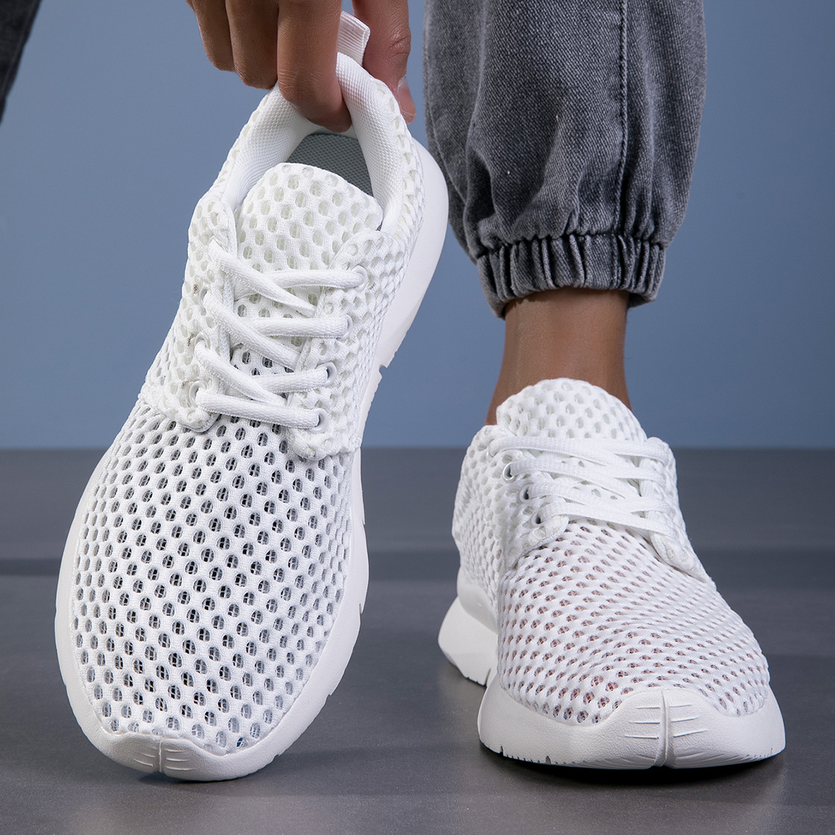 New White Mesh Shoes for Men B - Men'S Shoes Black And White 评论和价格