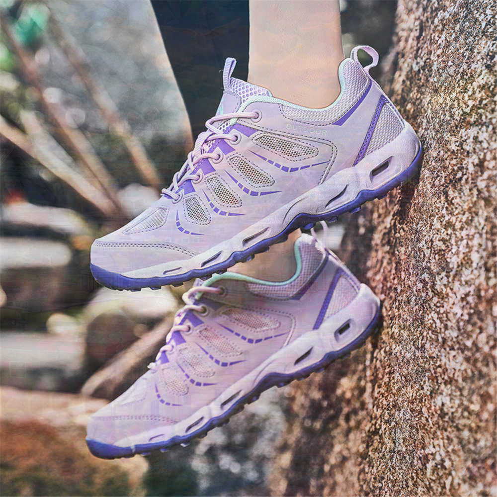 Sumer Round Tip Silver Sneaker - Men'S Shoes Good For Running 评论和价格
